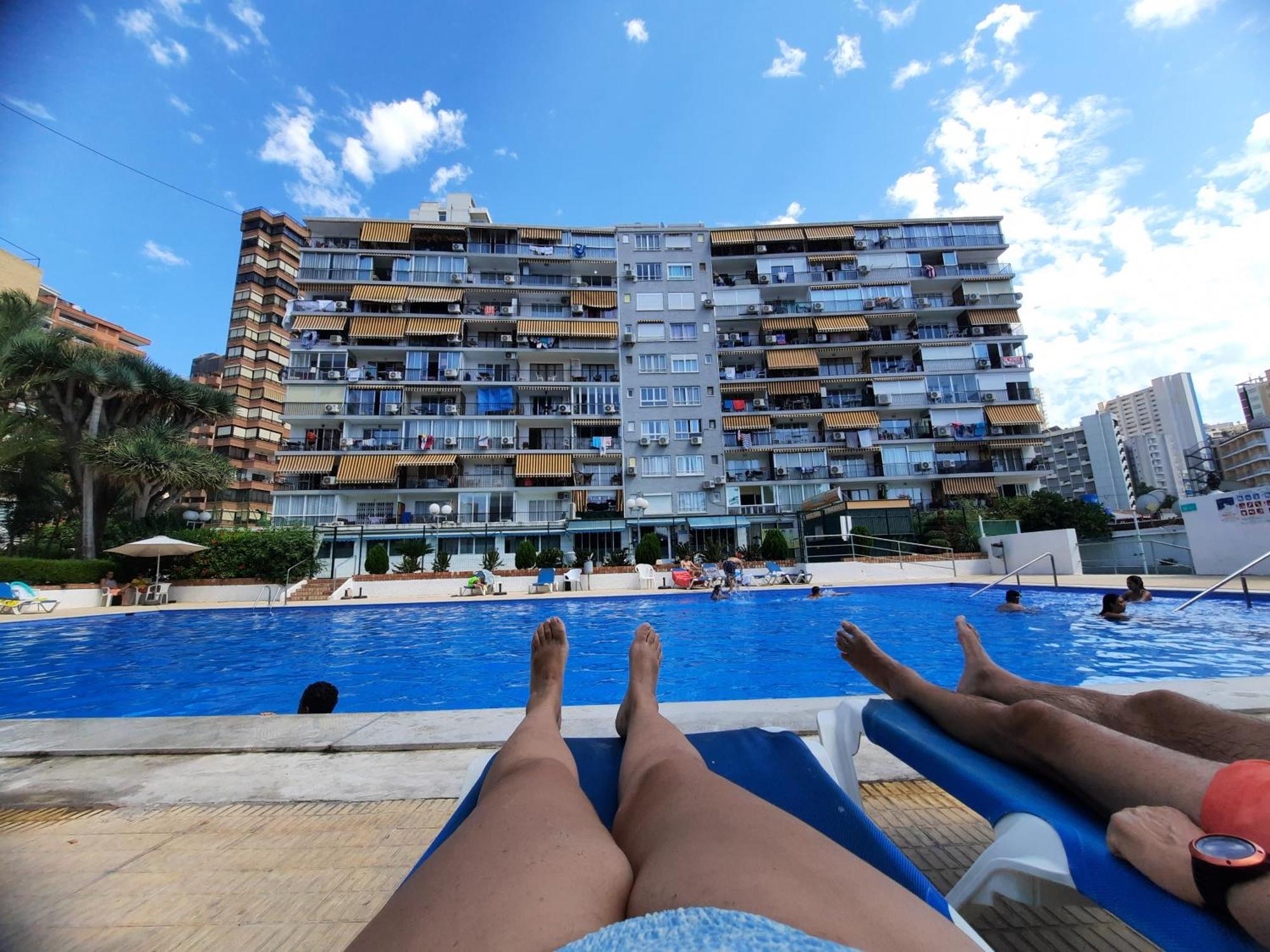 Happy Loix Wifi Aa Garage Piscina Benidorm Exterior foto